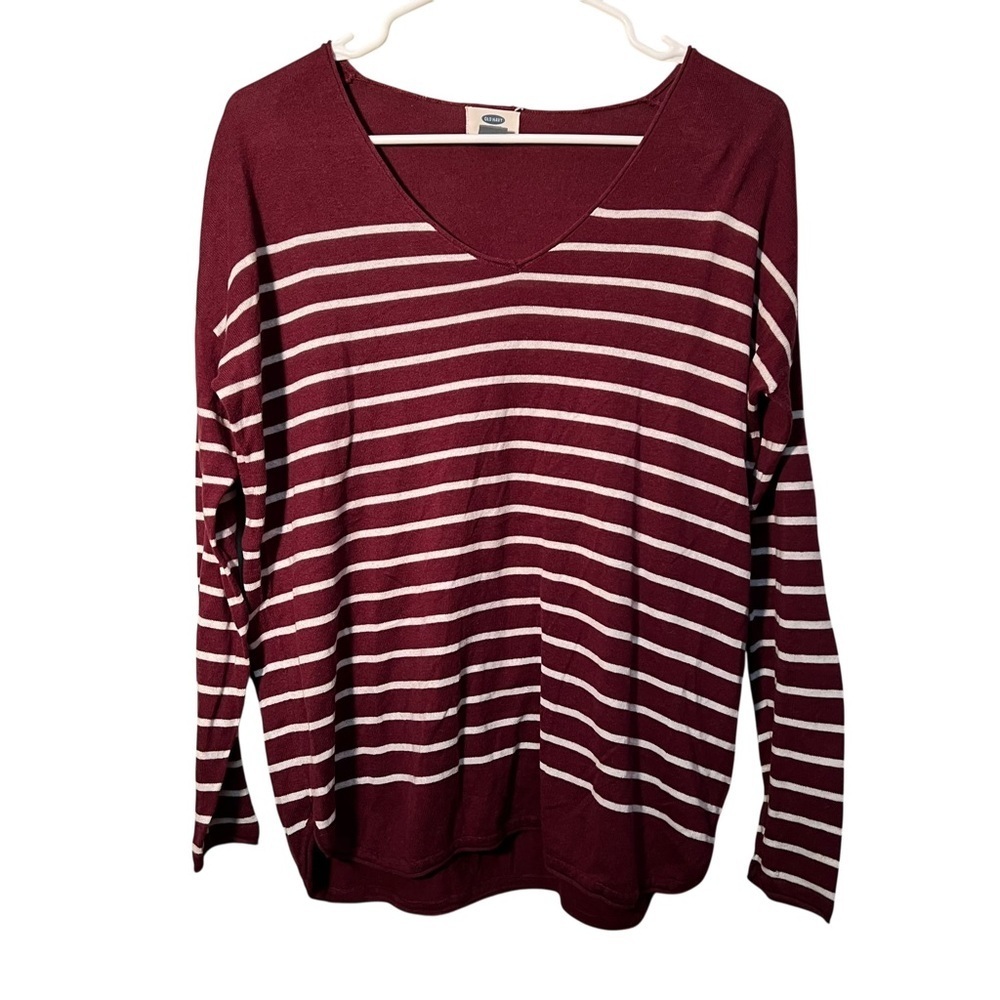 Old Navy Women's Size‎ Small V-Neck Lightweight Sweater Burgundy White Stripes
